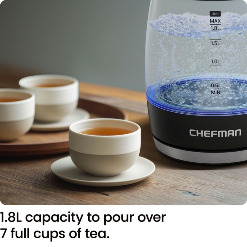 Chefman Hervidor eléctrico para agua hirviendo, 1.8L 1500W, agua caliente en 3 minutos, luces LED, apagado automático, protecció