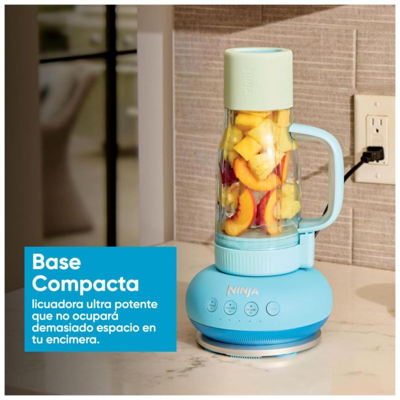 Licuadora Portátil Ninja Blendboss 26oz 1200W Anti-derrames, Batidora personal y vaso para batidos - Frambuesa azul