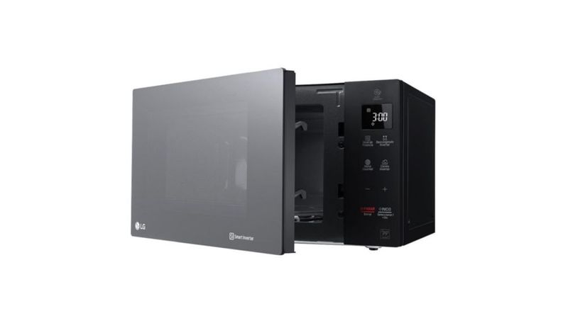 Horno Microondas LG NeoChef 1.5 pies cúbicos EasyClean