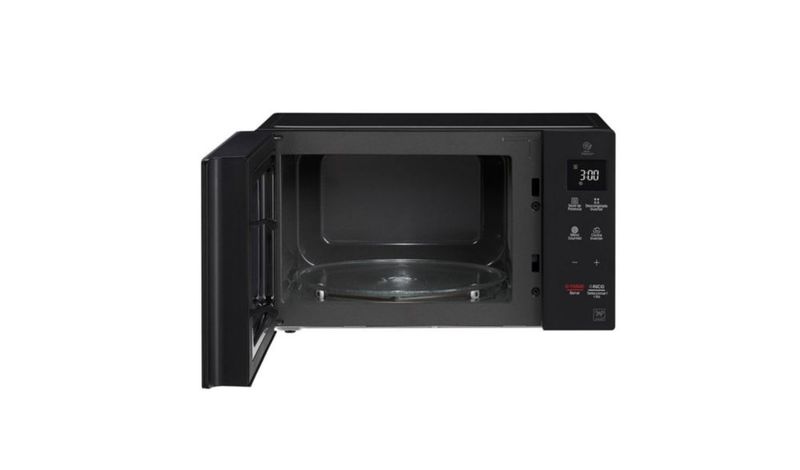 Horno Microondas LG NeoChef 1.5 pies cúbicos EasyClean