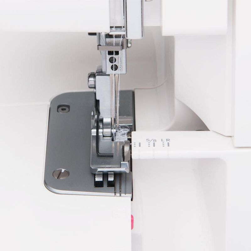 Overlock Janome MOD-8933 convertible de 3 y 4 hilos con diferencial