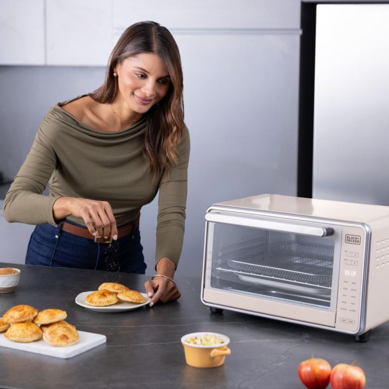 Horno de Encimera BLACK+DECKER Crisp n Bake PRO con Freidora de Aire