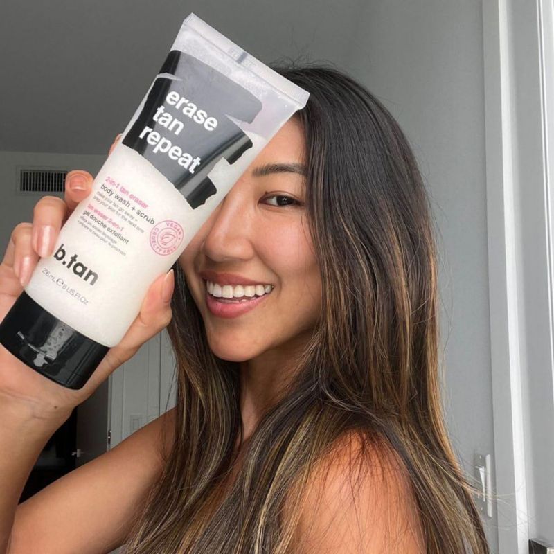 Desbronceador y gel de baño b.tan Erase Tan Repeat 240 ml