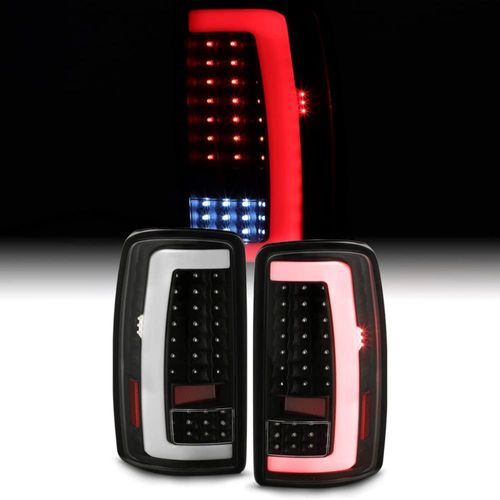 Luz trasera LED AKKON para Chevy Tahoe/Suburban/Yukon 2000‑2006 (par)