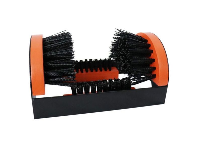 Cepillo de limpieza portátil Zeluga negro/naranja