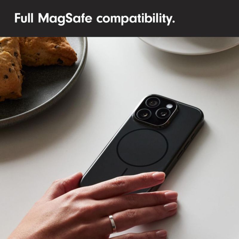 Funda Beats para iPhone 16 Pro con MagSafe y Control de Cámara en Negro