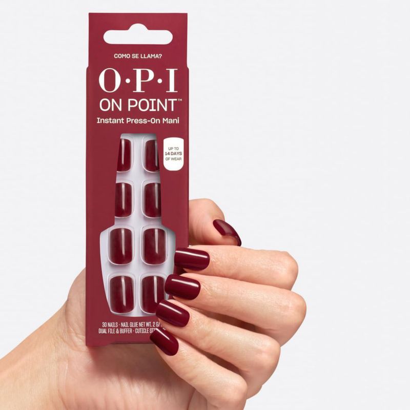 Uñas postizas OPI Como se Llama? Rojo oscuro intenso