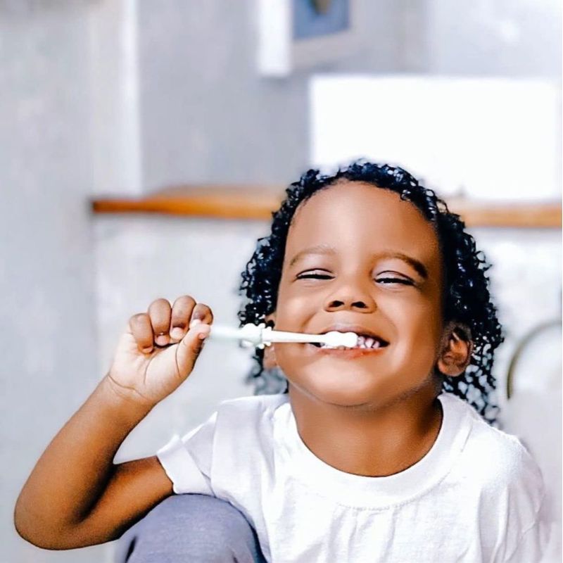 Cepillo de dientes vegano ANPEI ROARex con forma de jirafa - paquete de 2