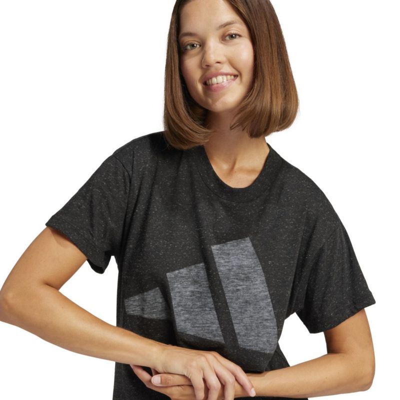 Camiseta adidas Winners negra/blanca talla grande para mujer