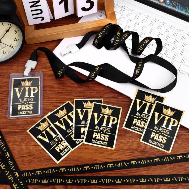Cordones para credenciales FIONUPI Plástico VIP Pack de 50