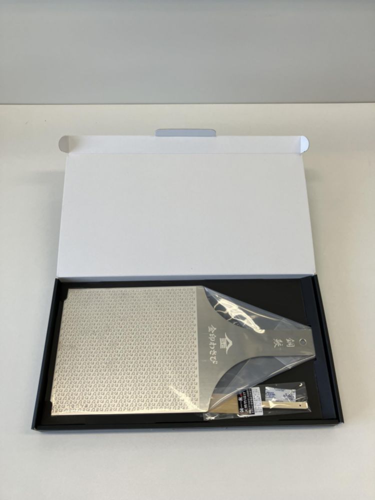 Rallador de Wasabi KINJIRUSHI BRAND 145 × 71 cm Acero Inoxidable