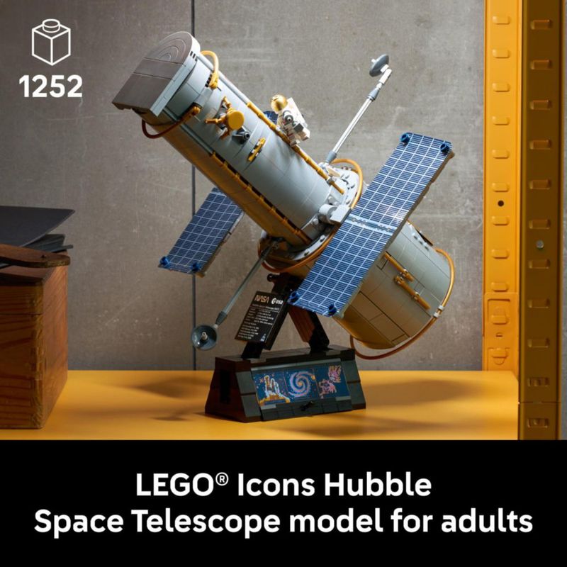Bloques de Construcción LEGO Icons Hubble 11382 32 cm/38 cm