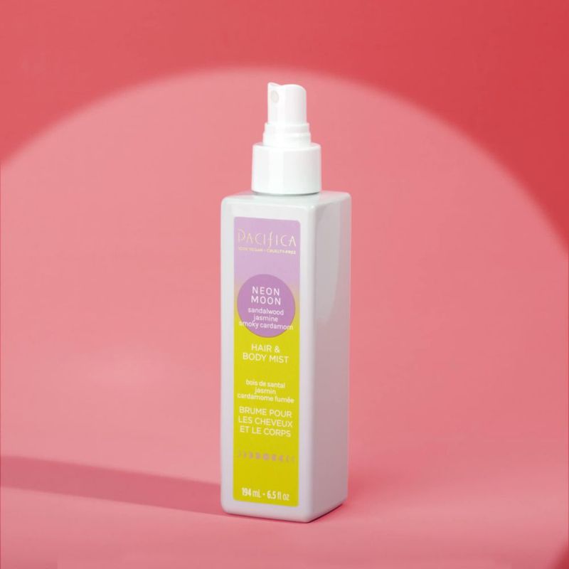 Perfume y spray corporal Pacifica Beauty Neon Moon Sandalwood