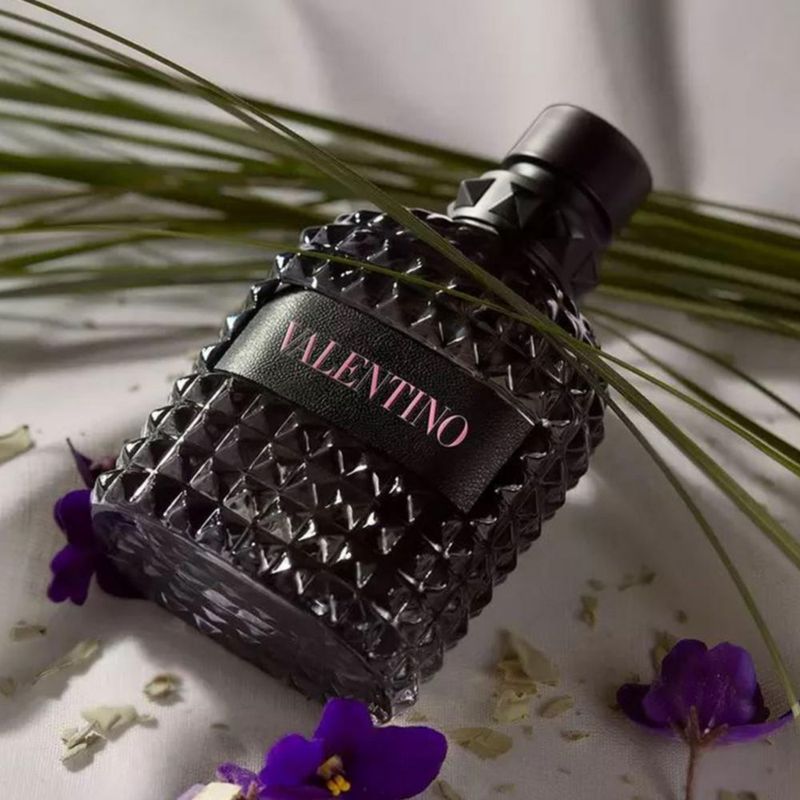 Perfume Valentino Uomo Born In Roma EDT 50 ml para hombre