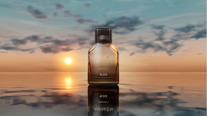 Set de regalo Perfume TUMI AWAKEN 08:00 GMT Eau de Parfum 100 ml