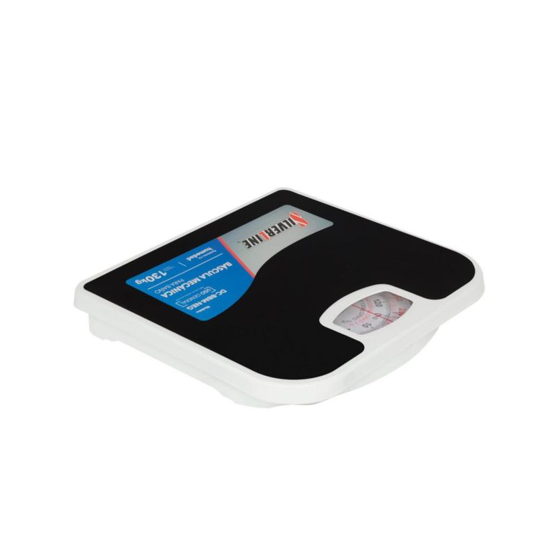 BASCULA MECANICA DE BAÑO SILVERLINE CAPACIDAD MAXIMA DE 125KG ANTIDERRAPANTE COLOR  NEGRO