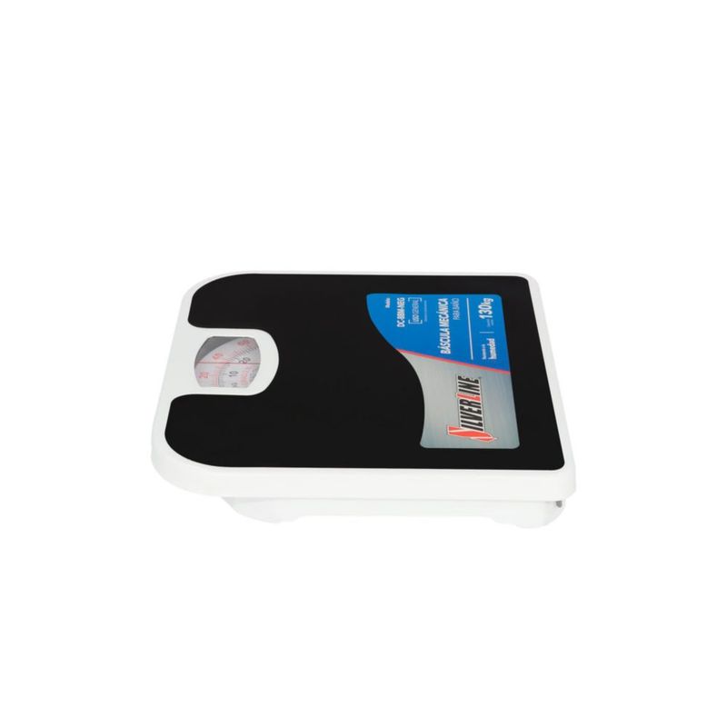 BASCULA MECANICA DE BAÑO SILVERLINE CAPACIDAD MAXIMA DE 125KG ANTIDERRAPANTE COLOR  NEGRO