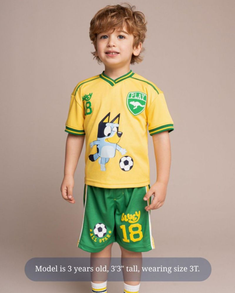 Conjunto Bluey para niños: camiseta de fútbol y short 4T amarillo