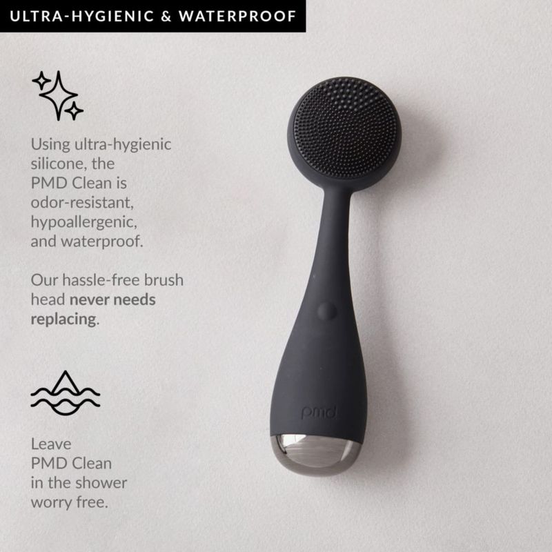 Dispositivo de limpieza facial PMD Clean con cepillo de silicona resistente al agua
