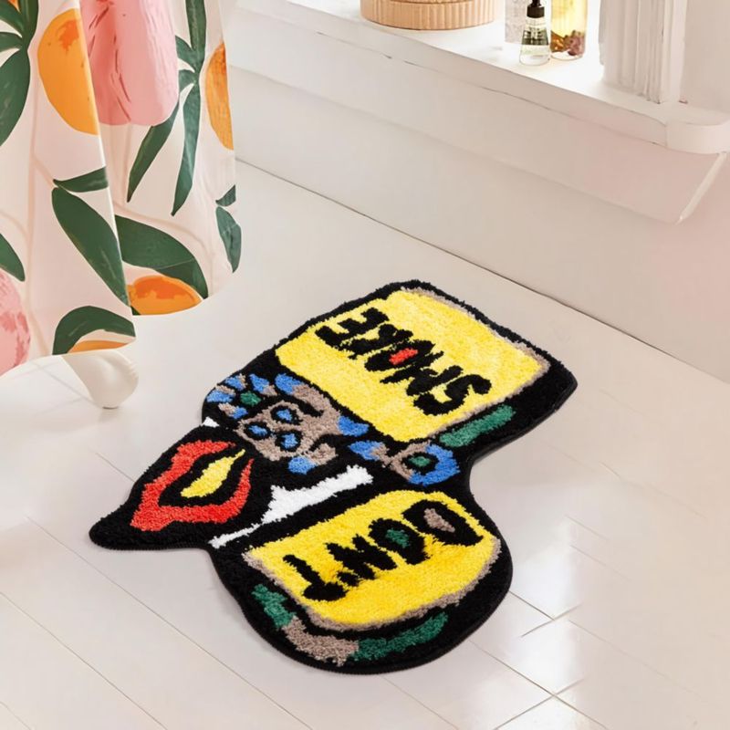 Alfombra LAKEA 70x57 cm Amarilla con Diseño de Encendedor Estético