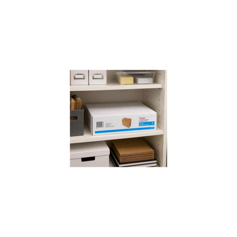 Carpeta de archivo con ganchos tamaño carta kraft – 50 unidades (Staples)