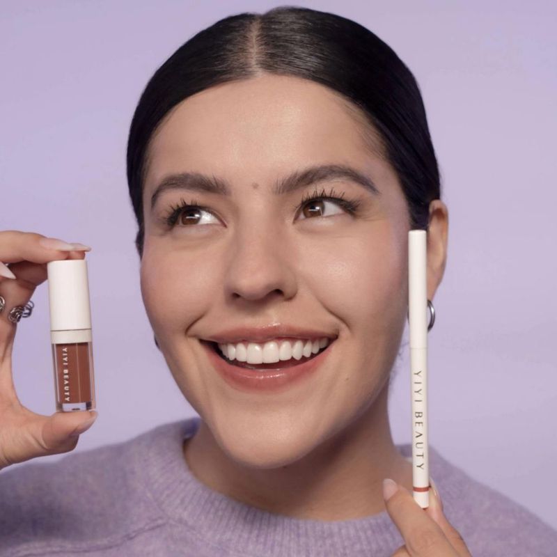Lip Pack  Lip Oil + Delineador rosewood By YIYI BEAUTY