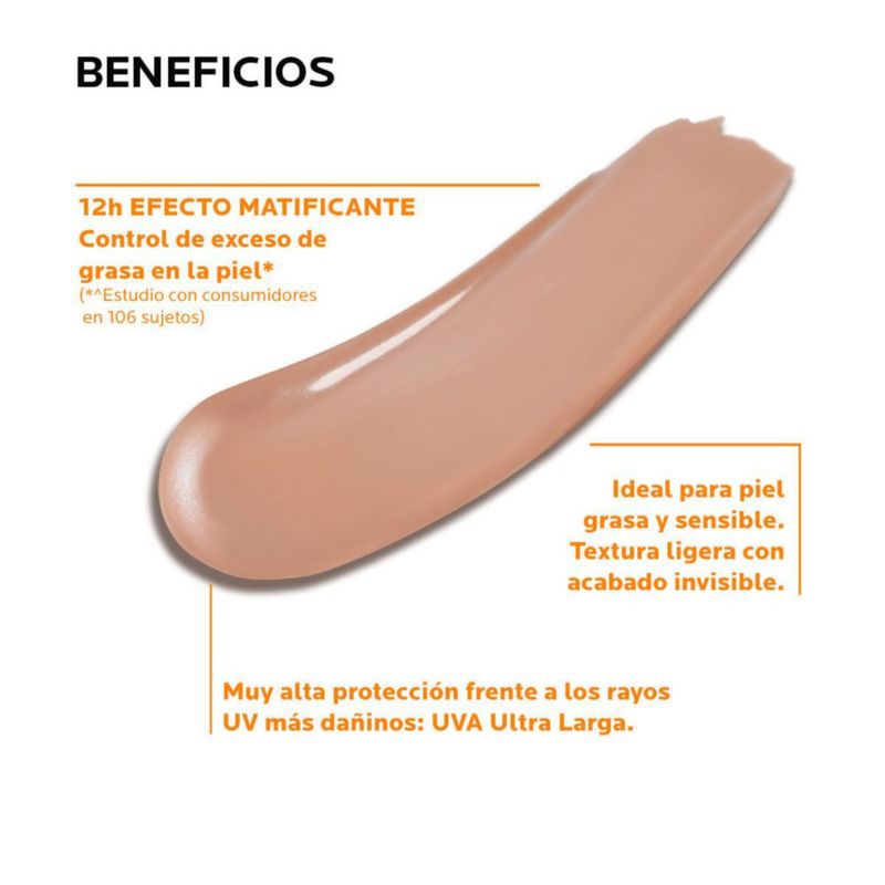 La Roche-Posay  Anthelios UVMune 400 Oil Control Gel-Crema con color FPS50+ para piel  mixta  50ml.