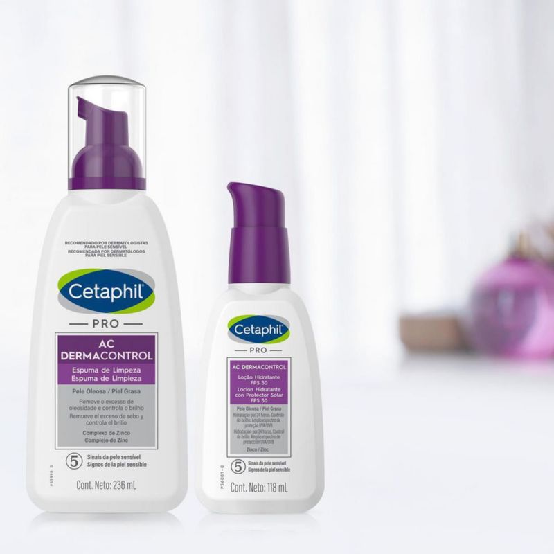 Cetaphil PRO AC Dermacontrol Espuma limpiadora facial para piel grasa 236 ml