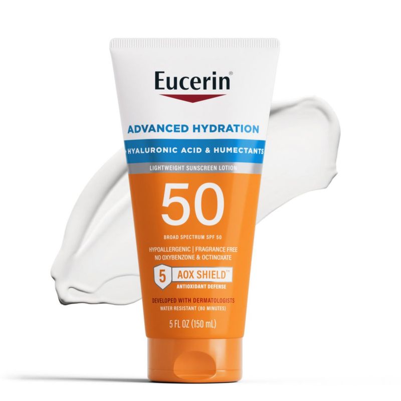 Loción de protección solar Eucerin Sun Advanced Hydration SPF 50 150 ml