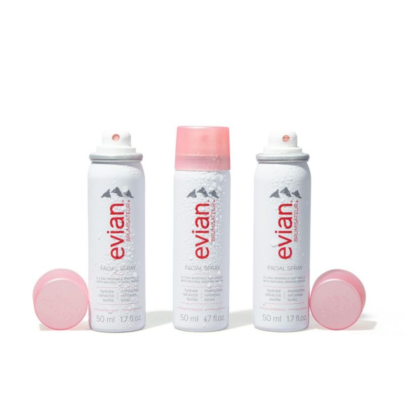 Spray facial Evian Travel Trio 50 ml hidrata la piel al instante