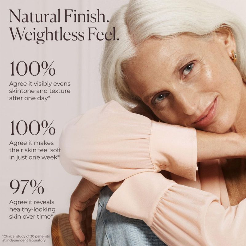 Crema hidratante con color Laura Mercier Natural Dewy SPF30 2N Maple
