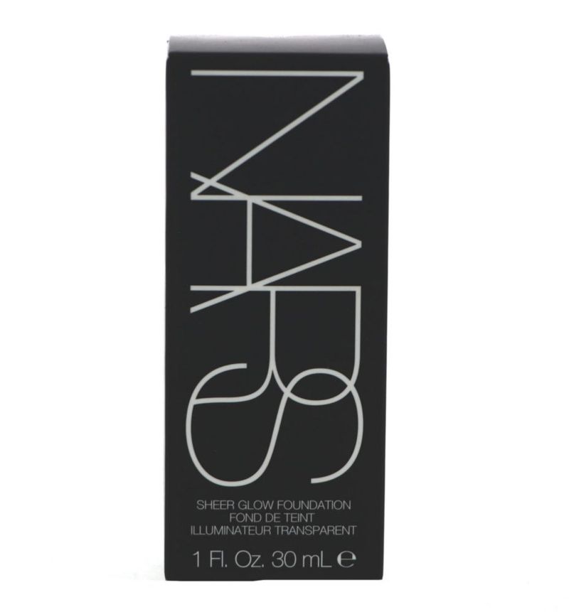 Base de maquillaje NARS Sheer Glow NAMIBIA Dark 4 30 ml