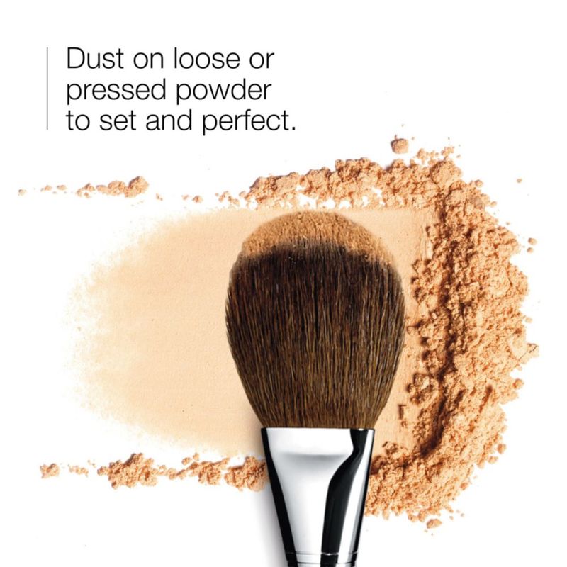 Brocha para polvos faciales Clinique para polvos compactos y sueltos