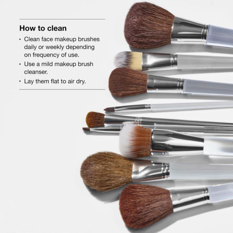 Brocha para polvos faciales Clinique para polvos compactos y sueltos