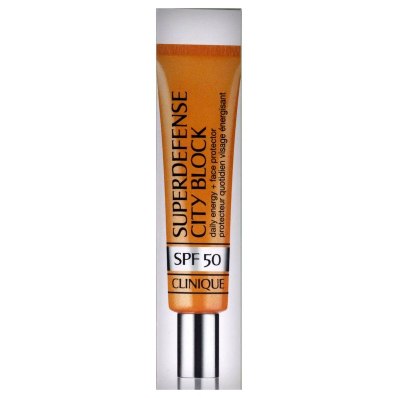 Protector solar Clinique Superdefense City Block SPF 50 para uso diario