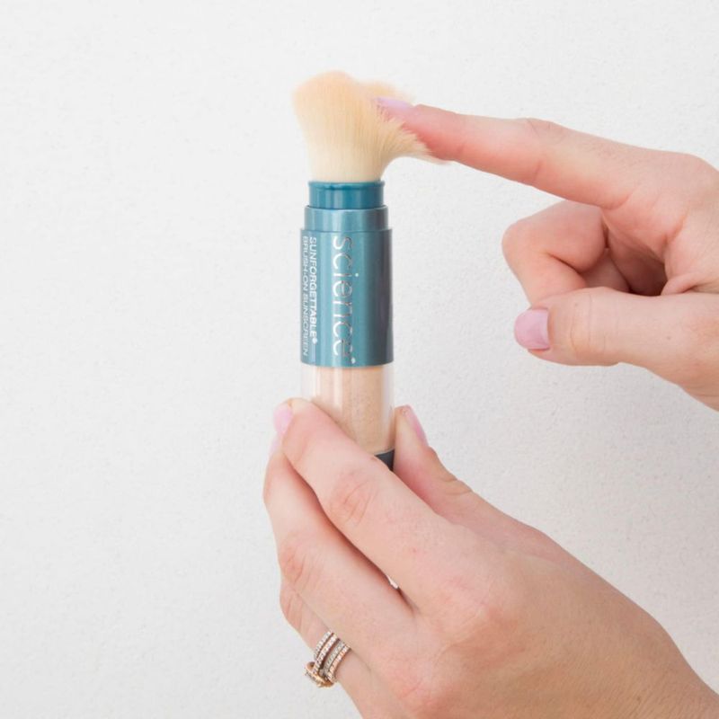 Protector solar en polvo mineral Colorescience Brush-On SPF 50 PA++++