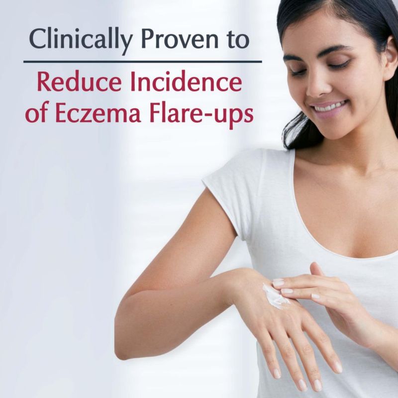Loción Eucerin Crema para aliviar el eccema 150 ml para piel propensa al eccema