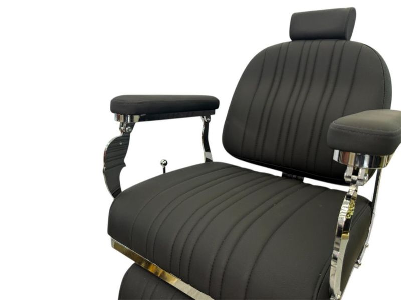 Sillón Soft negro cromado