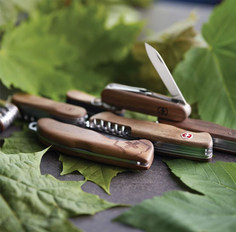 Pinza multiherramienta Victorinox 580 Wood con 8 funciones