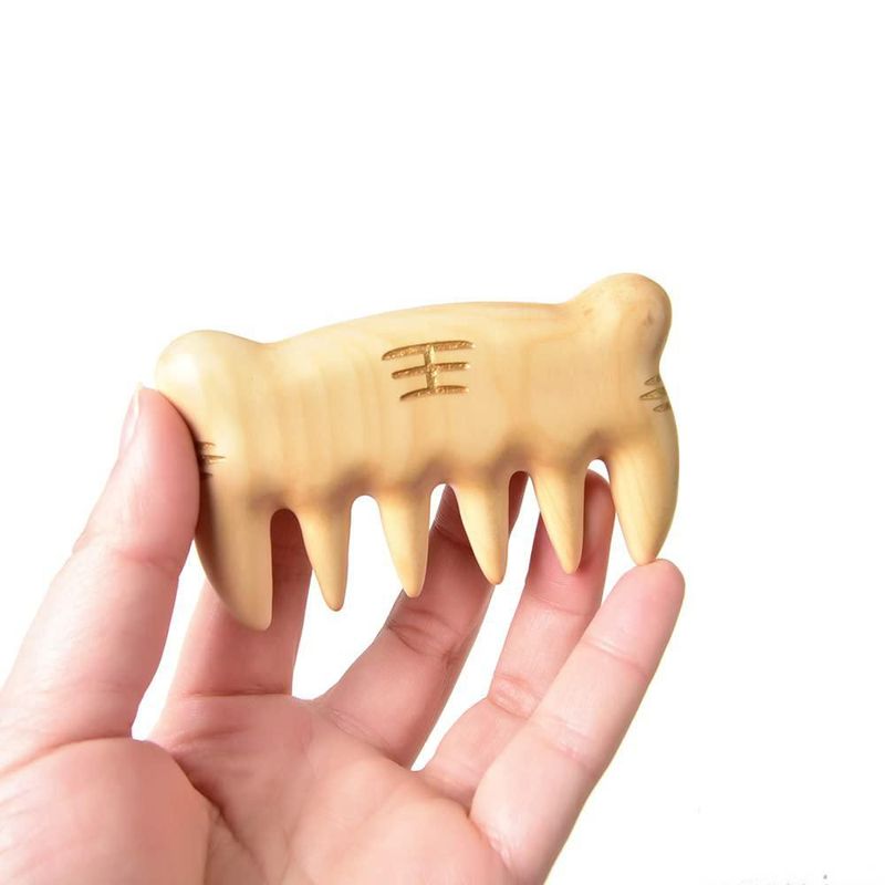 Peine de Cabello TAN MUJIANG de Madera Natural Hecho a Mano con Forma de Tigre