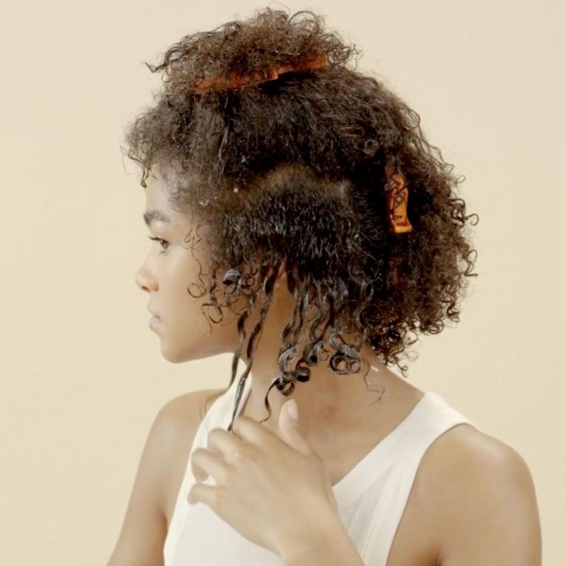 Crema para Rizos Cantu 283 g Batana + Aceite de Ricino Negro