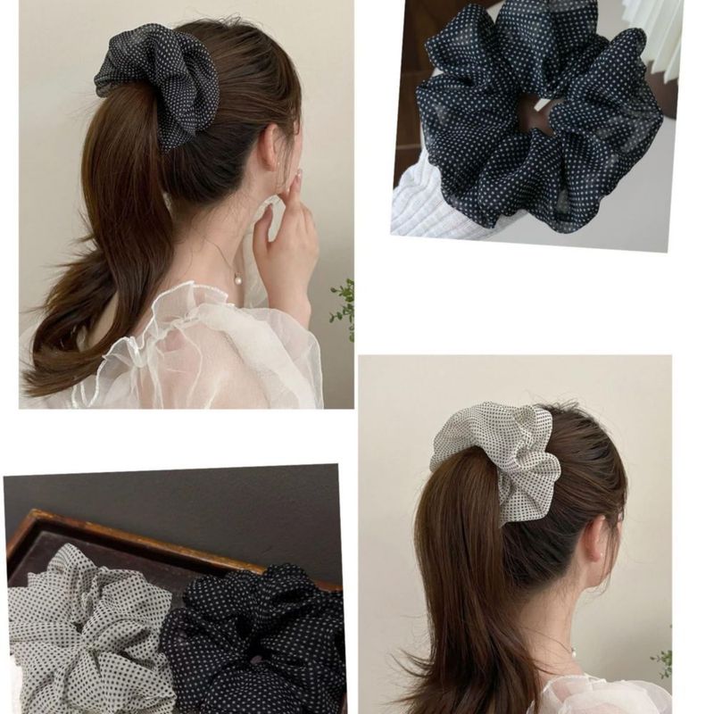Scrunchies de satén CAFUDEYE XL 14 cm (puntos BW)