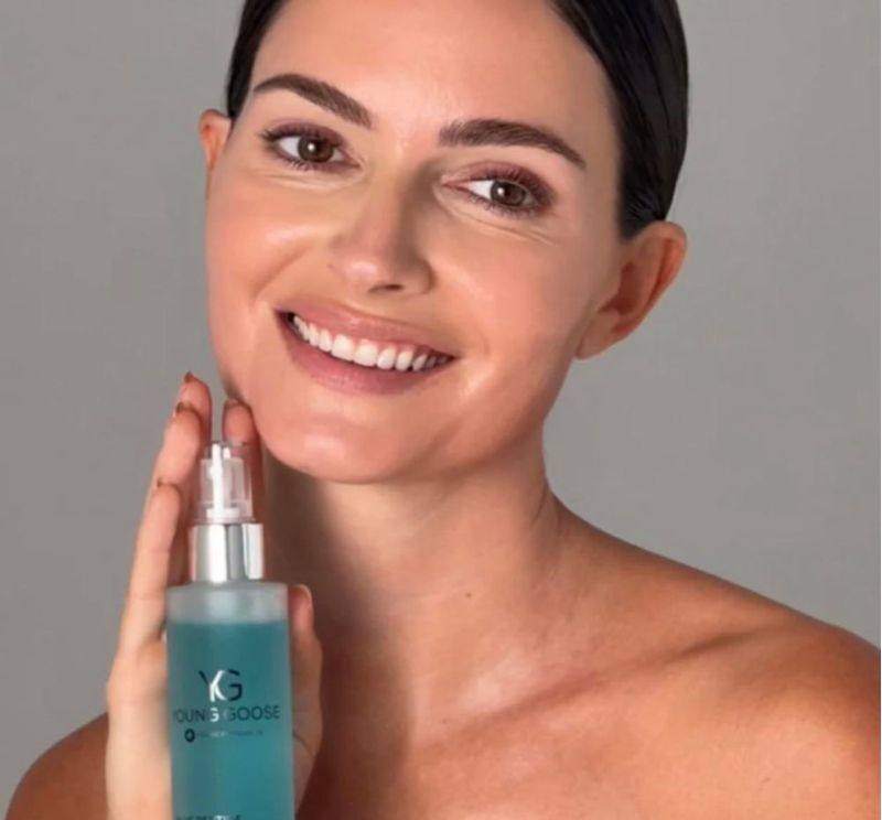 Spray Facial de Péptidos Young Goose 30 ml Azul