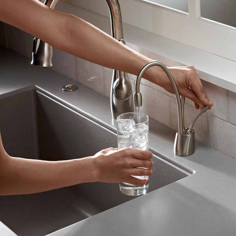 Grifo dispensador de agua InSinkErator 719573 – Bronce Mocha