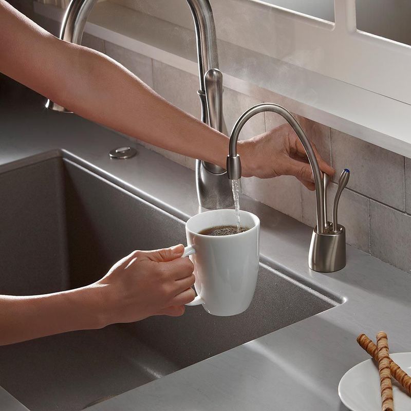 Grifo dispensador de agua InSinkErator 719573 – Bronce Mocha