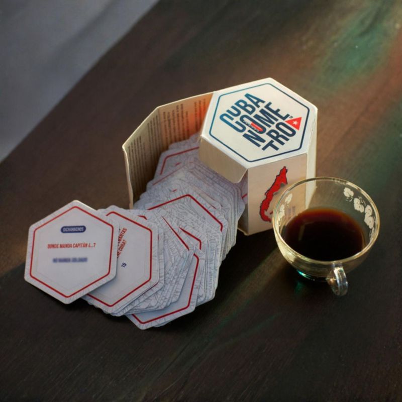 Juego de Cartas Cubanómetro: Trivia en Español para 2 o más Jugadores