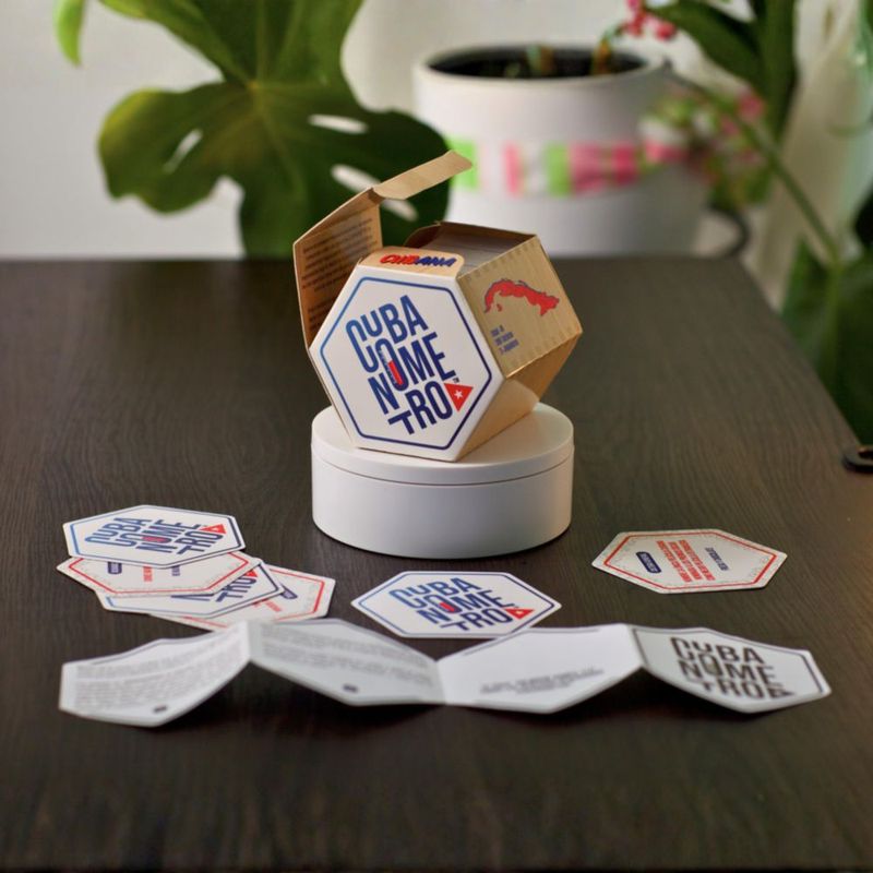 Juego de Cartas Cubanómetro: Trivia en Español para 2 o más Jugadores