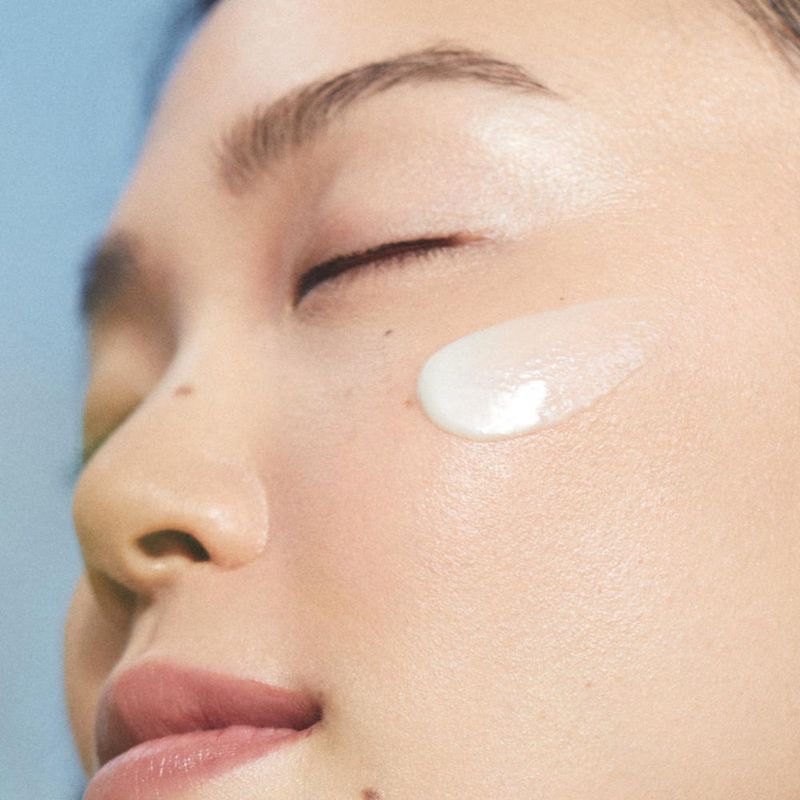 Gel Hidratante Facial KORA Organics Tamaño de Viaje