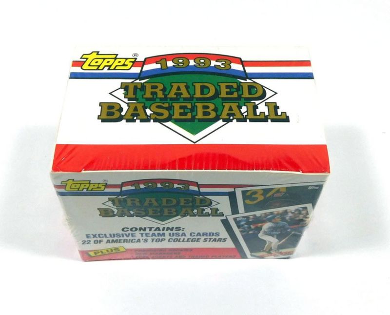 Set de tarjetas de béisbol Topps 1993 Traded completo de 132 tarjetas