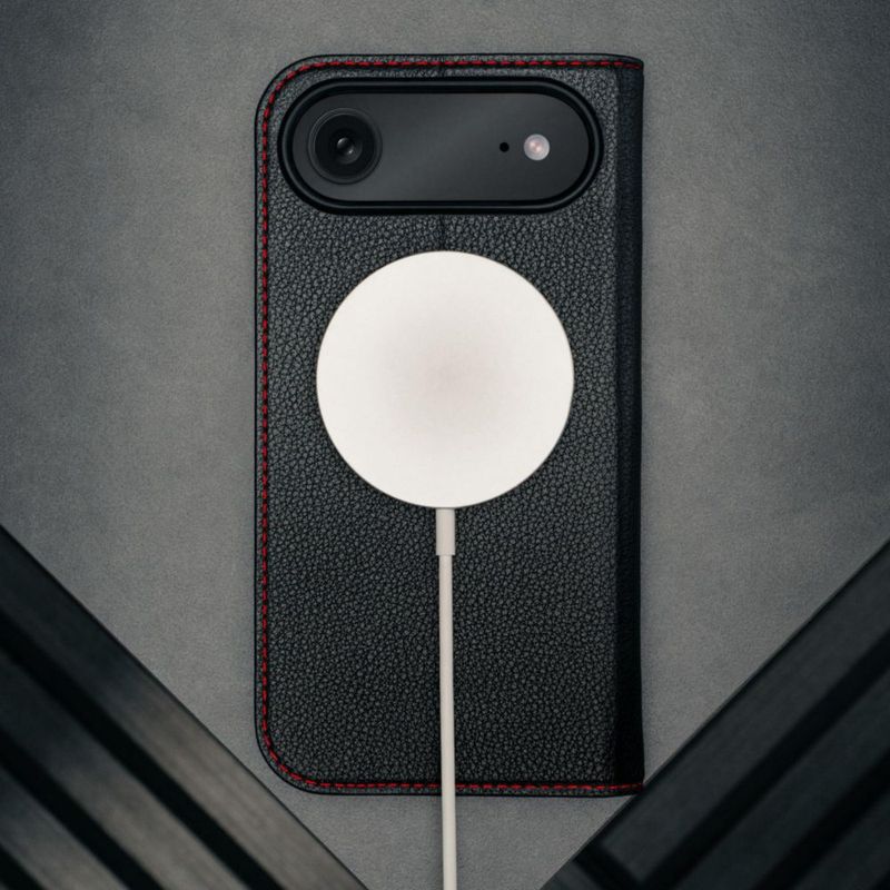 Funda TORRO para iPhone 17 Air de cuero negro